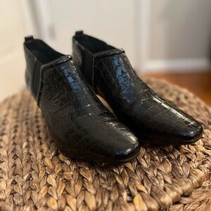 Brighton Trill Black Patent Crocodile Texture Women’s Ankle Boots 8M